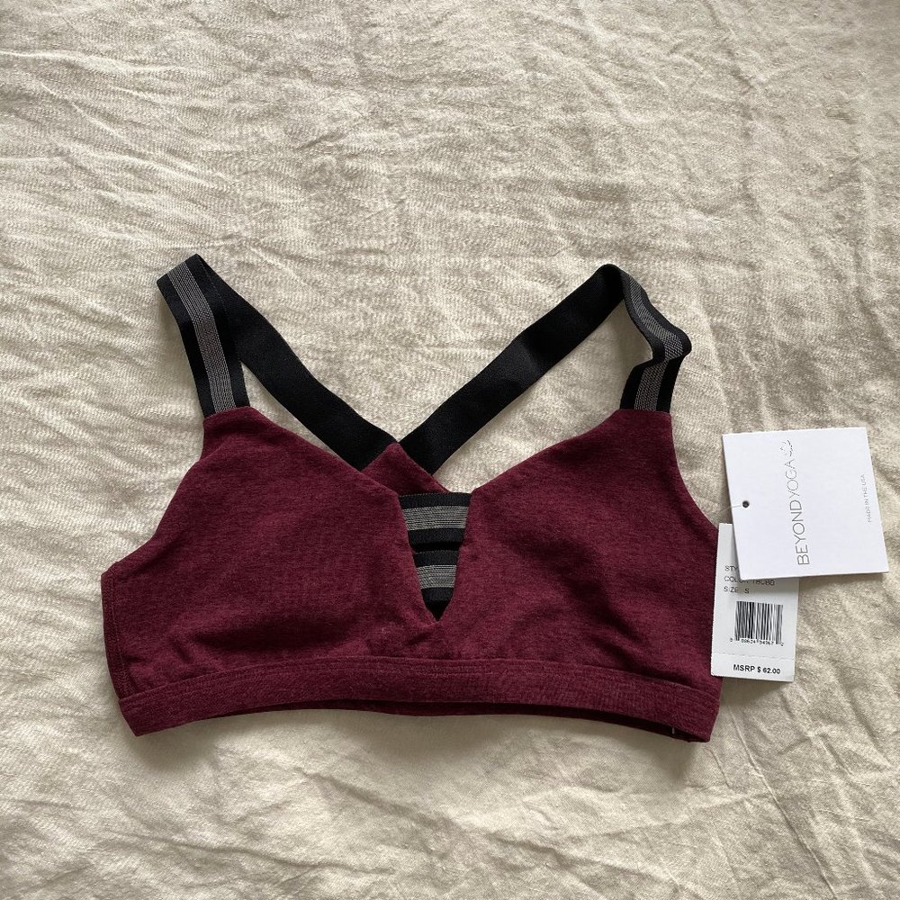 NWT Beyond Yoga Spacedye Cut Corners Bra Burgundy
